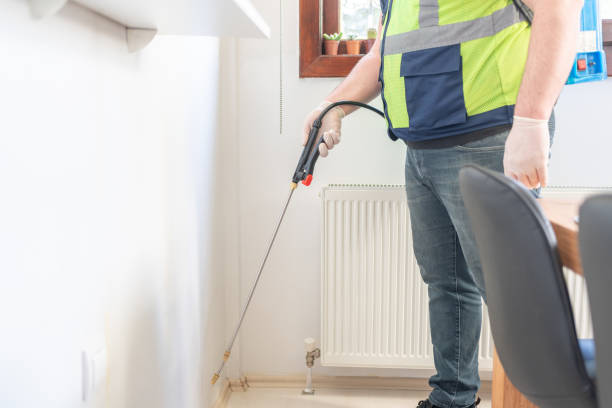 Best Pest Prevention Services  in Isla Vista, CA